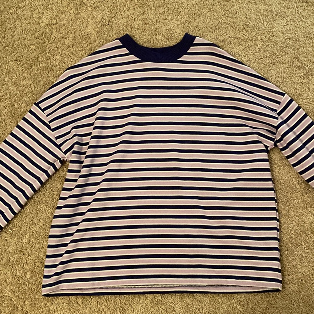 stripped long sleeve shirt